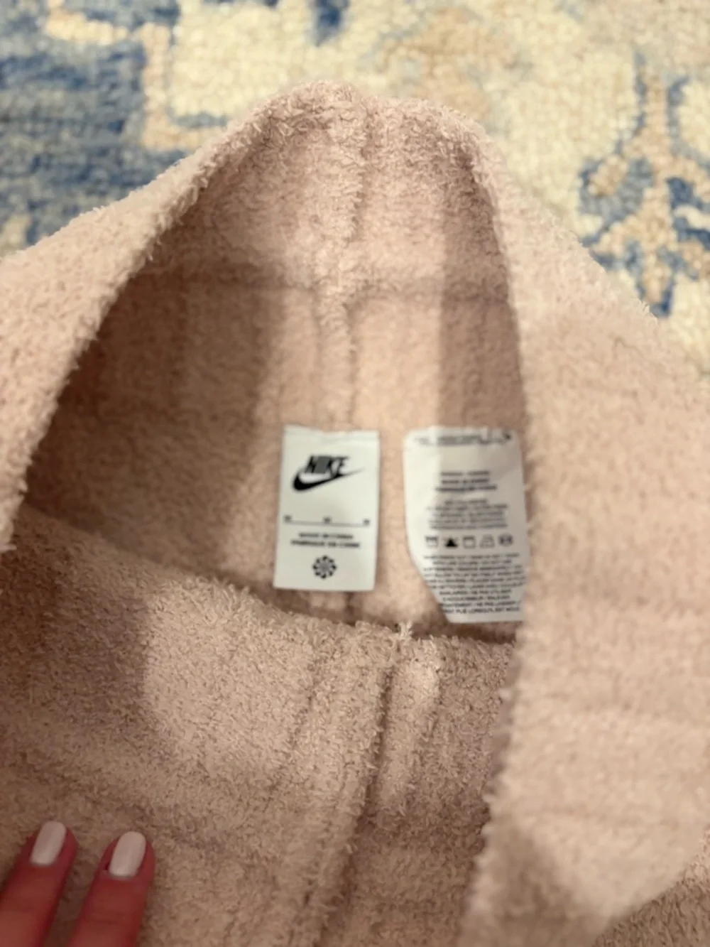 Nike Women's Sportswear Phoenix Cozy Bouclé Slim Knit Pants - Picture 3 of 4